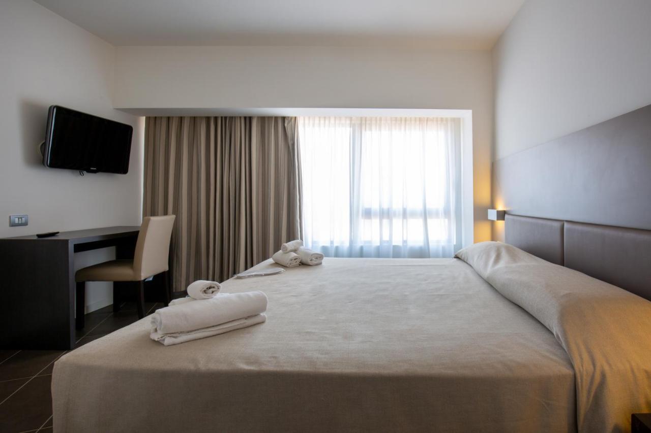 Hotel Poseidon Torre del Greco Esterno foto